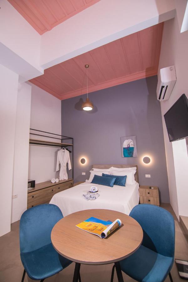 Ialemos Group Appartement Sými Buitenkant foto