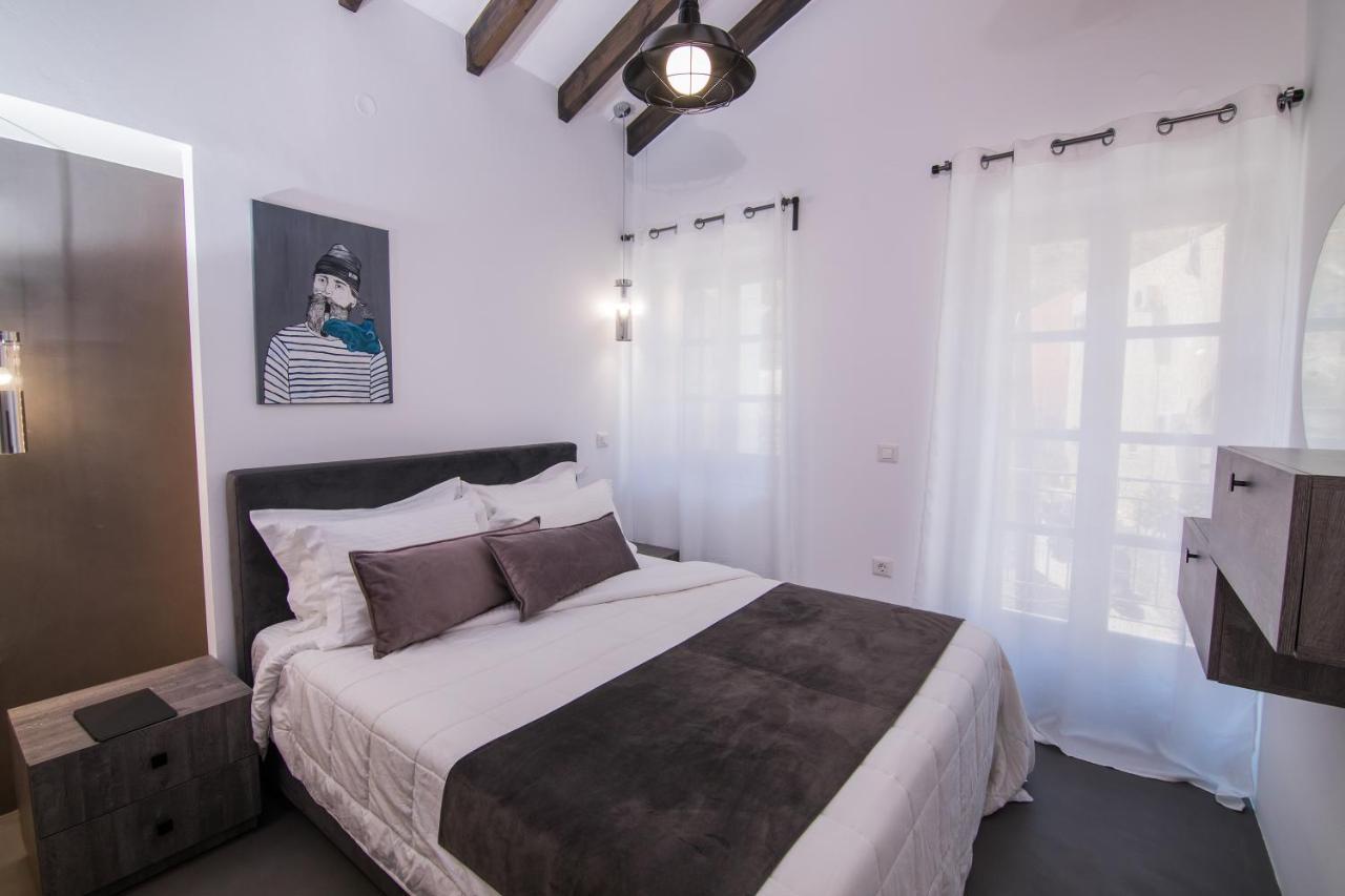 Ialemos Group Appartement Sými Buitenkant foto