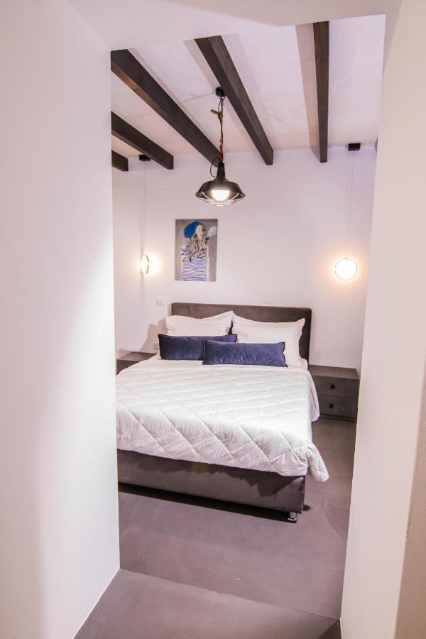 Ialemos Group Appartement Sými Buitenkant foto