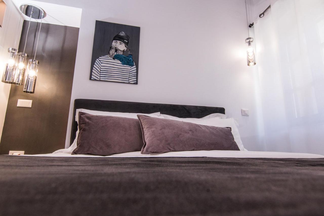 Ialemos Group Appartement Sými Buitenkant foto