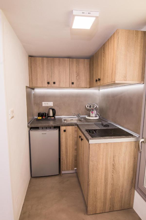 Ialemos Group Appartement Sými Buitenkant foto