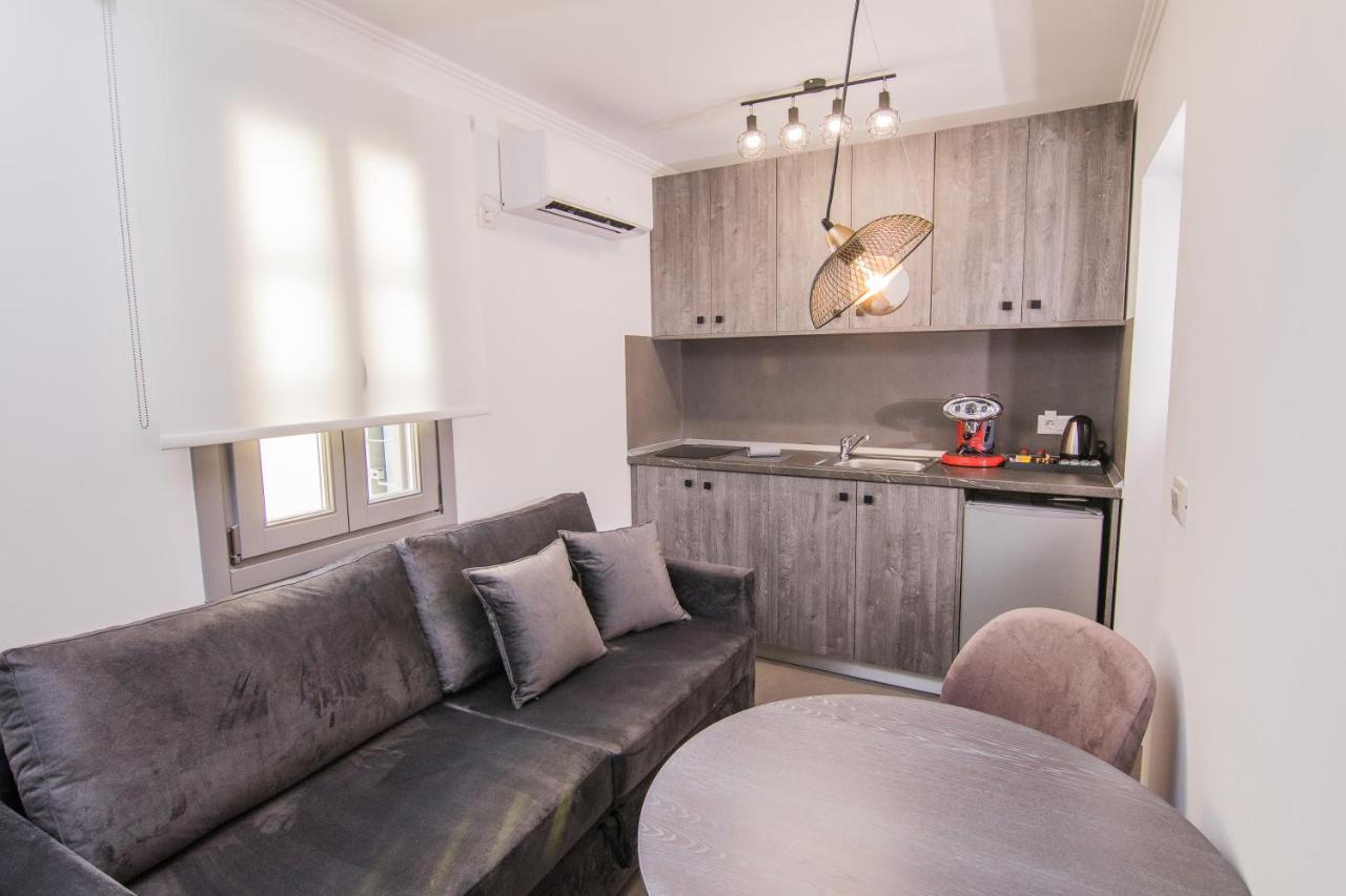 Ialemos Group Appartement Sými Buitenkant foto